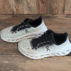 On Running Cloudtilt Black/Ivory Running Athletic Shoes Women's 9.5